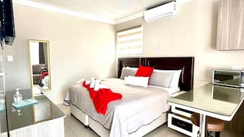Blackout curtains, iron/ironing board, free WiFi