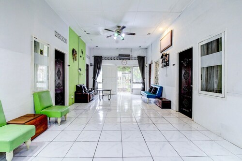 Stylish Double Suite Escape with Free WiFi