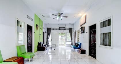 Stylish Double Suite Escape with Free WiFi