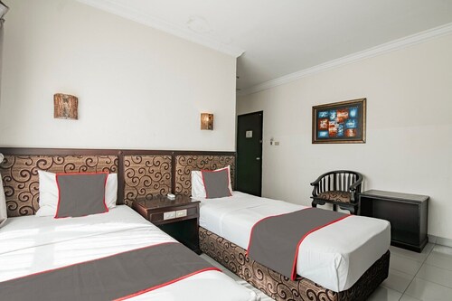 Stylish DBL Suite Escape W/ Free WiFi and Parking