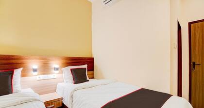 Luxury Deluxe DBL Retreat W/ Free WiFi and Parking