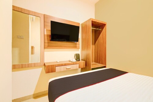 Luxury Deluxe DBL Retreat W/ Free WiFi and Parking