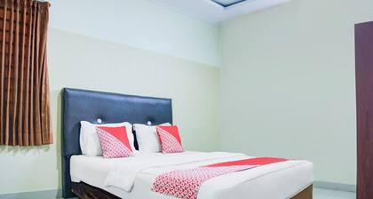 Luxury Deluxe DBL Retreat W/ Free WiFi and Parking