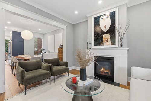 Charming Roncesvalles Home · High Park · BMO Field