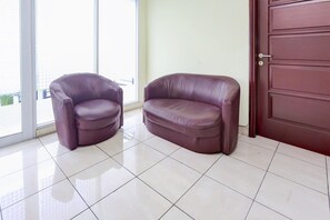 Floor plan - Luxury Deluxe DBL Retreat W/ Free WiFi and Parking (Tangerang)