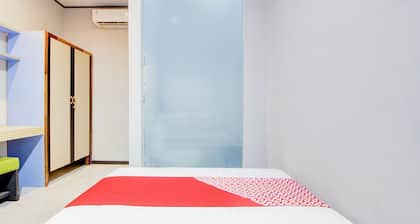 Cozy Double Escape W/ Free WiFi and Parking