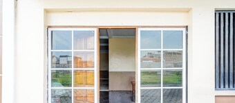 Cozy Double Escape W/ Free WiFi and Parking