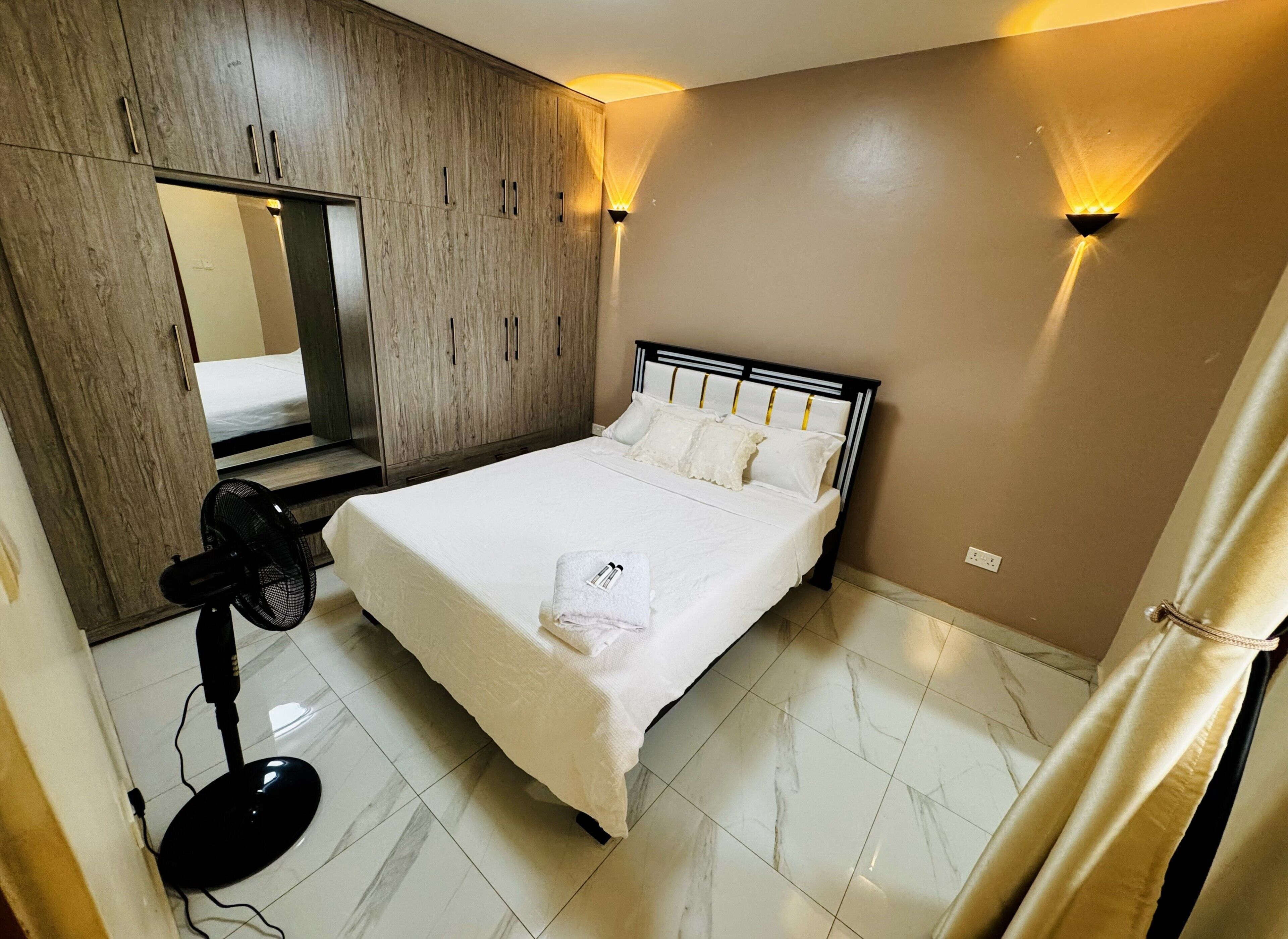 1 chambre, fer et planche à repasser, Wi-Fi, draps fournis