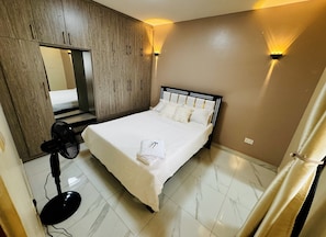 1 bedroom, iron/ironing board, WiFi, bed sheets - Unwind at Nuella Haven Pool, Steam & Sauna Experience (Kampala)