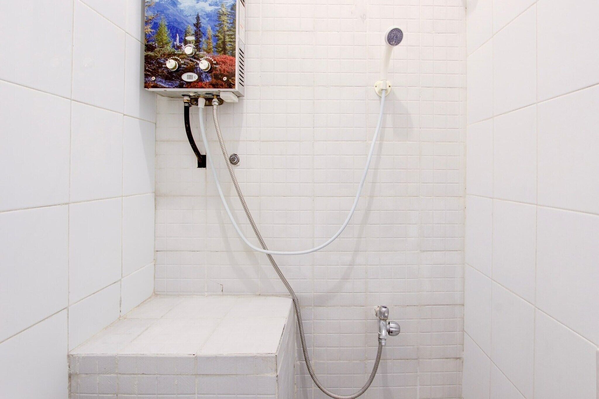 Douche, bidet
