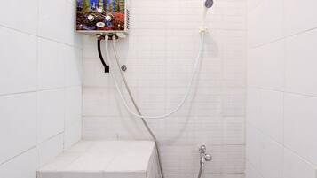 Douche, bidet
