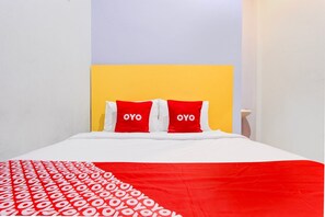 Room - Cozy Double Escape W/ Free WiFi and Parking (Yogyakarta)