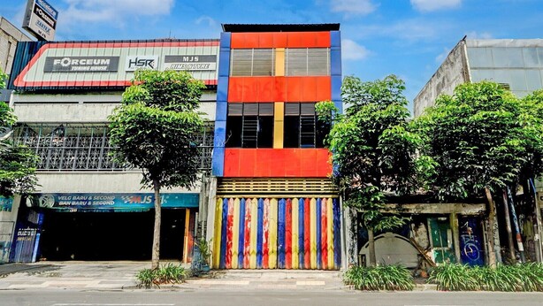 Miscellaneous - Cozy Double Escape W/ Free WiFi and Parking (Surabaya)