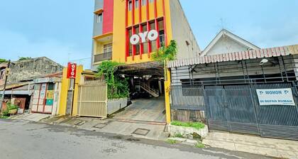 Luxury Deluxe DBL Retreat W/ Free WiFi and Parking