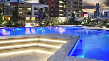Piscina externa
