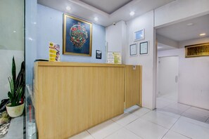 Lobby - Luxury Deluxe DBL Retreat W/ Free WiFi and Parking (Tegal)