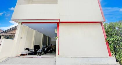 Cozy Double Escape W/ Free WiFi and Parking