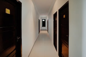 Unclassified image, 3 of 36, button - Cozy Double Escape W/ Free WiFi and Parking (Palembang)