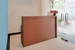 Unclassified image, 2 of 36, button - Cozy Double Escape W/ Free WiFi and Parking (Palembang)