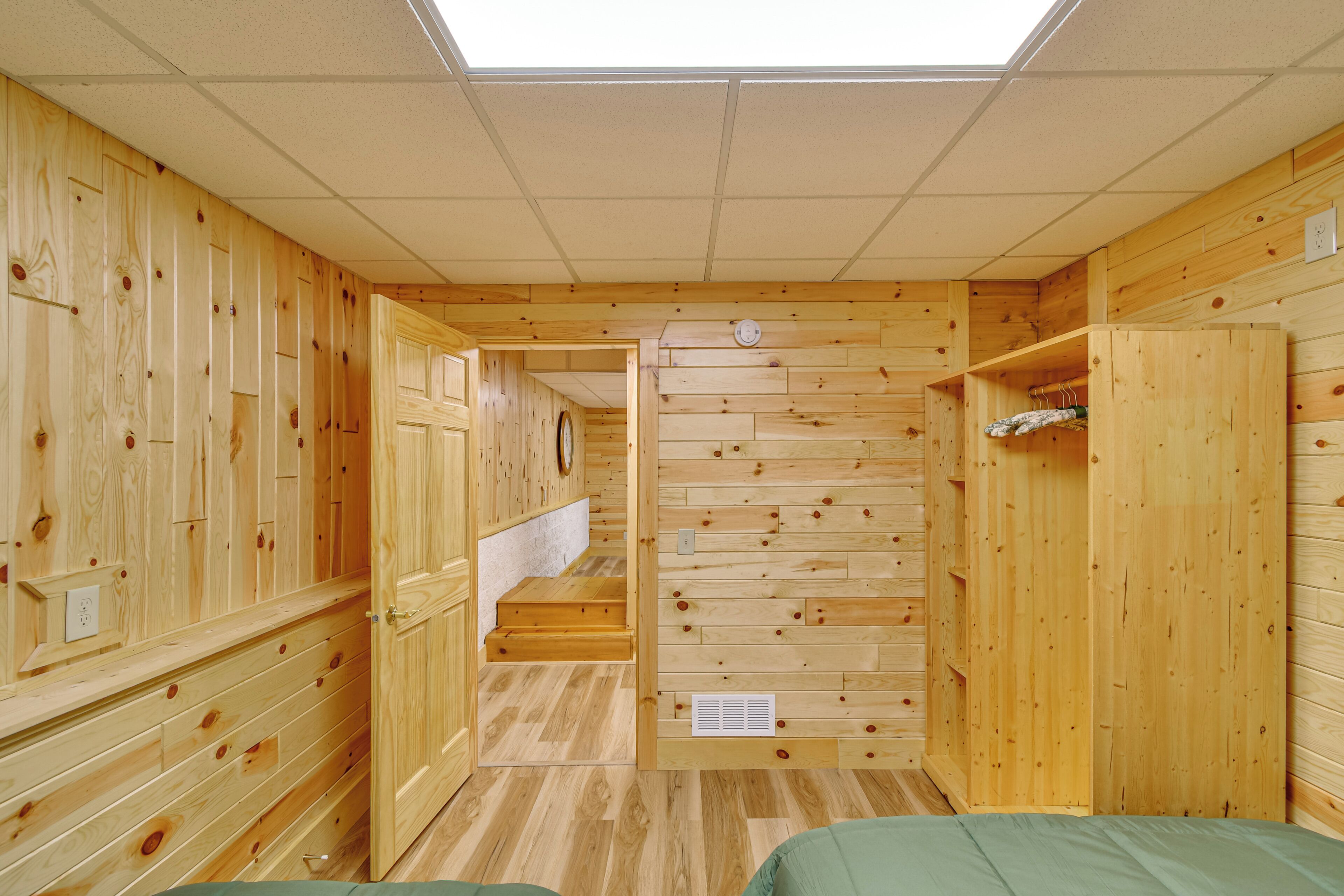 3 chambres, bureau, fer et planche à repasser, accès Internet