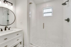 Hair dryer, towels