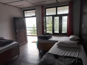 Room - Thrillomania Mcleodganj (Dharamshala)