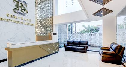 Stylish DBL Suite Escape W/ Free WiFi and Parking