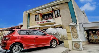 Cozy Double Escape W/ Free WiFi and Parking