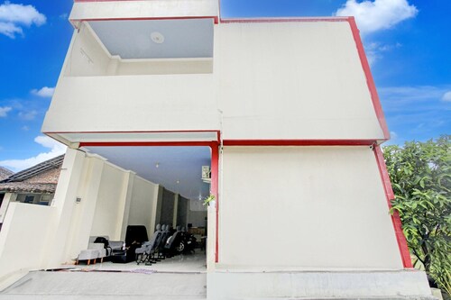 Luxury Deluxe DBL Retreat W/ Free WiFi and Parking