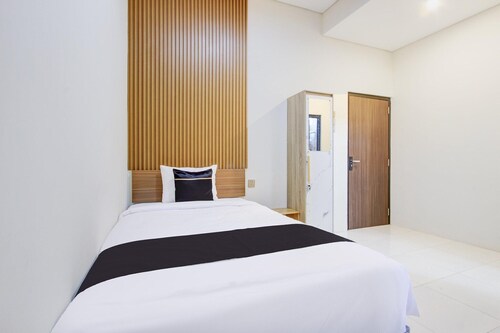 Luxury Single Escape in Indonesia with Free WiFi