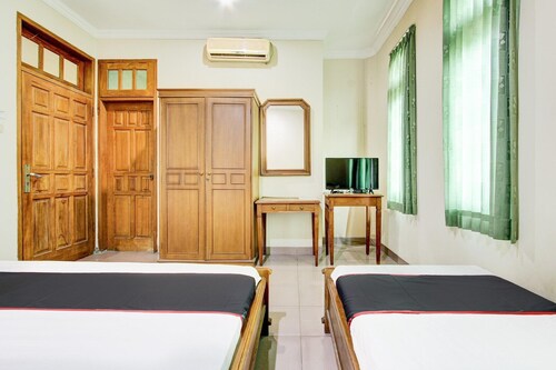 Family Luxury Suite W/Free WiFi and Parking