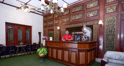 Luxury Deluxe DBL Retreat W/ Free WiFi and Parking