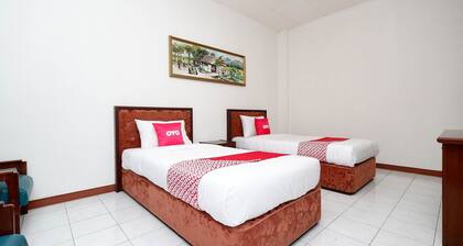 Cozy Twin Escape with Free WiFi and Parking