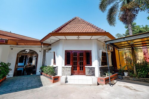 Cozy Twin Escape with Free WiFi and Parking