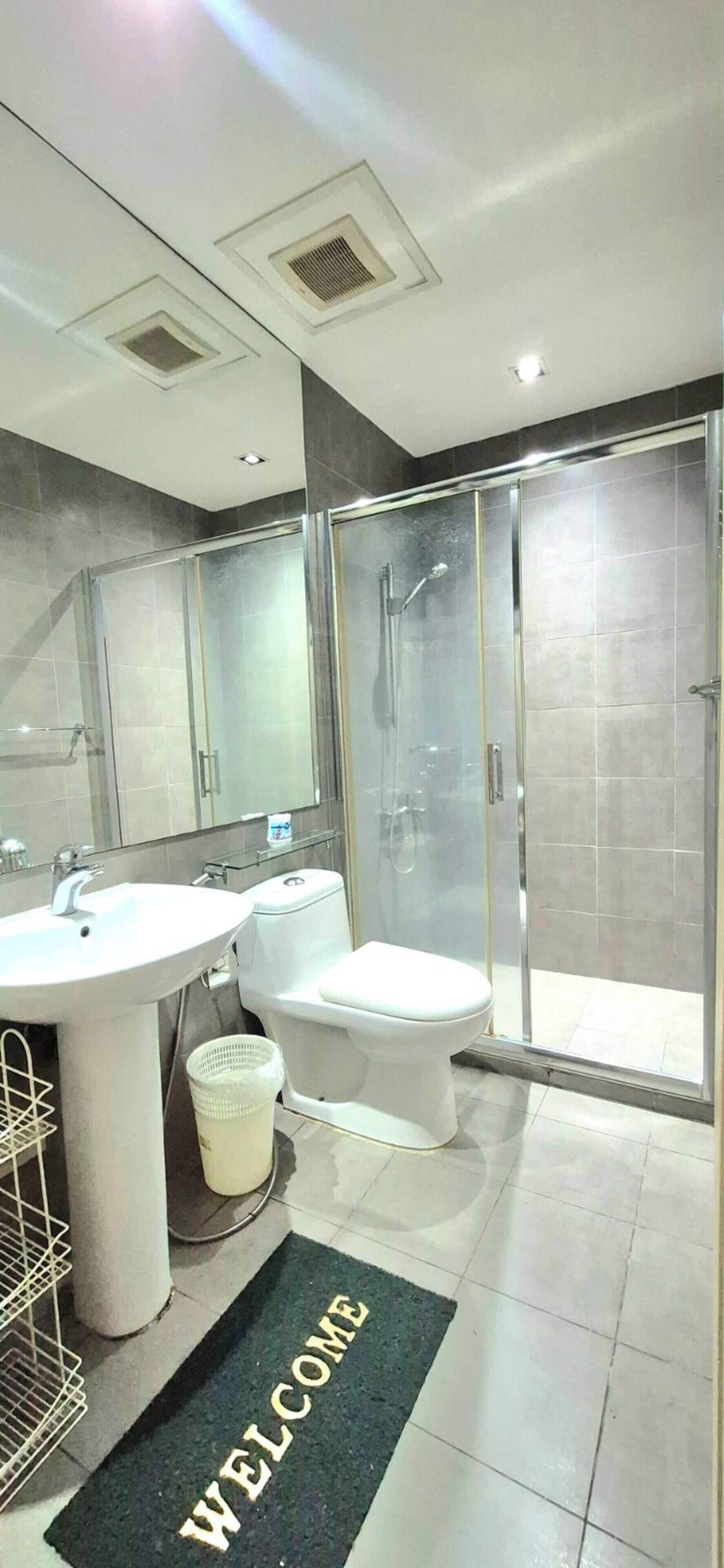 Apartment, 2 Schlafzimmer, barrierefrei, Balkon | Badezimmer