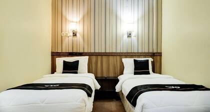 Modern Twin Suite Stay with Free WiFi and Parking