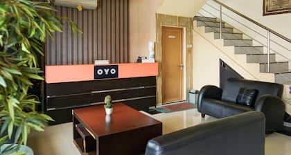 Modern Twin Suite Stay with Free WiFi and Parking