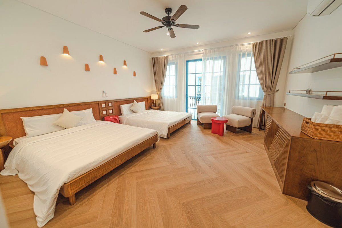 Deluxe Double or Twin Room, Beach View