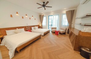 Deluxe Double or Twin Room, Beach View - John Peter House (Sam Son)