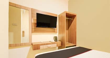 Cozy Double Escape W/ Free WiFi and Parking