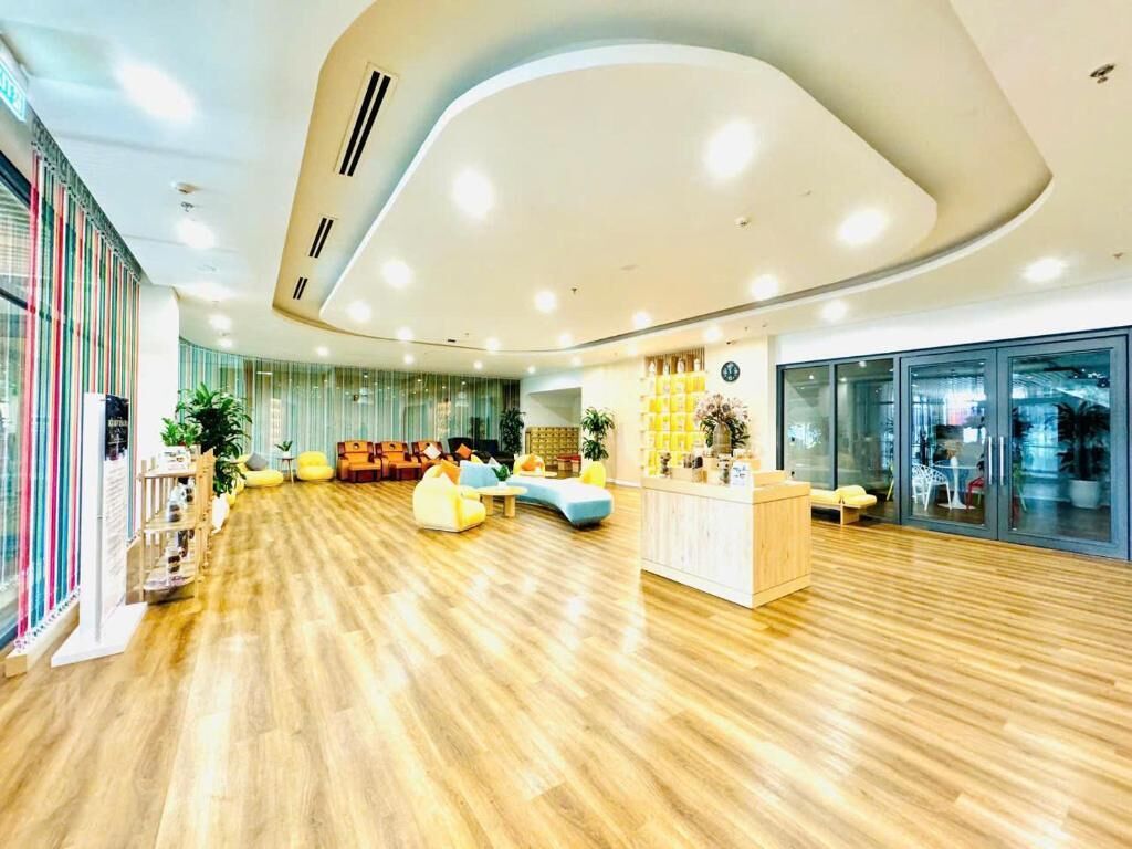 ห้องดับเบิล, เตียงคิงไซส์ 1 เตียง และโซฟาเบด, ระเบียง | ล็อบบี้