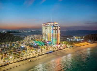 Flamingo Hai Tien Beach Resort