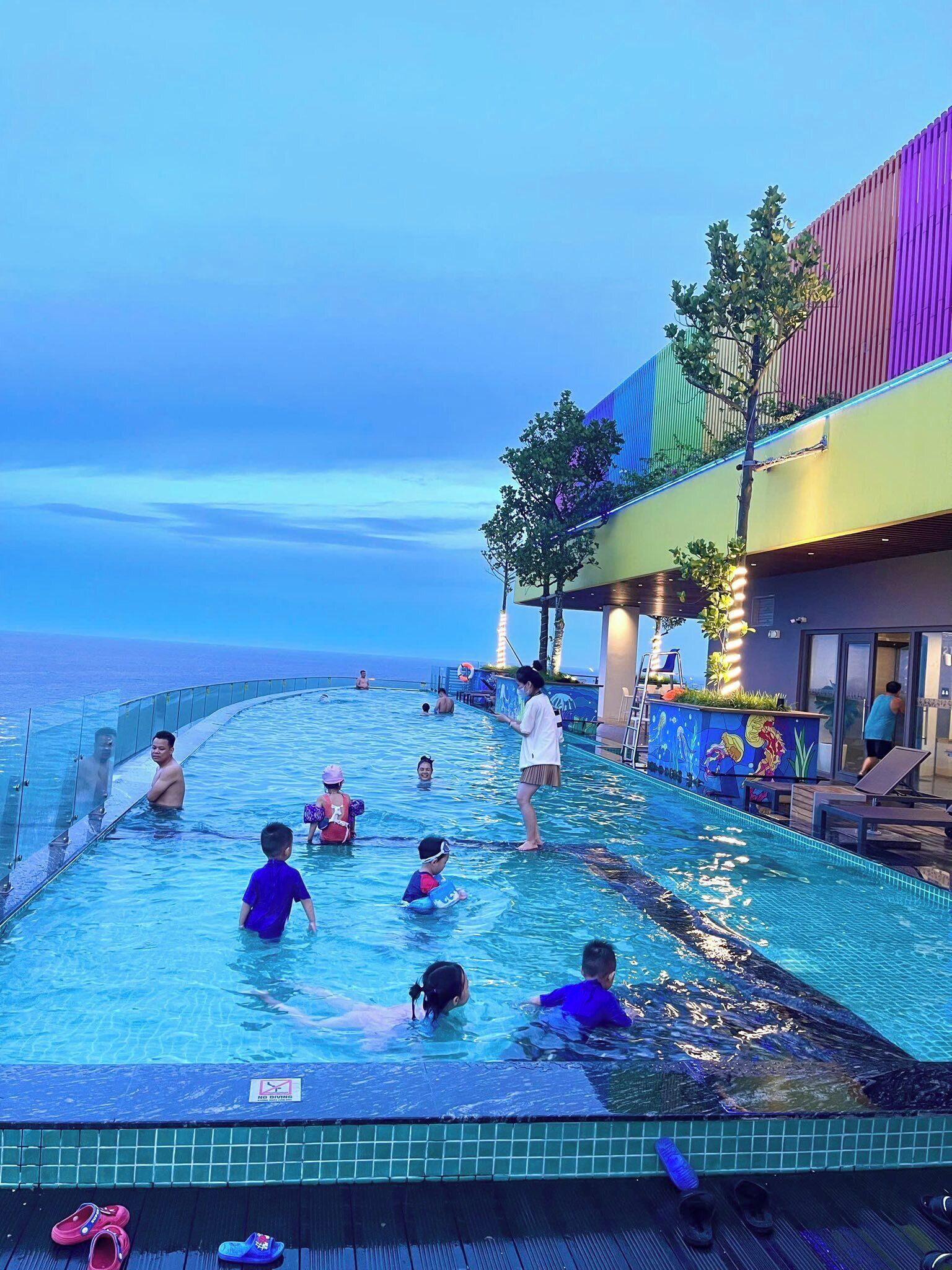 Rooftop pool