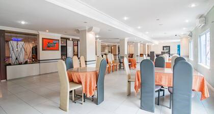 Family Luxury Suite W/Free WiFi and Parking
