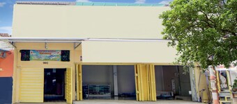 Luxury Deluxe DBL Retreat W/ Free WiFi and Parking