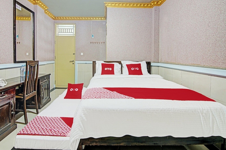 Family Luxury Suite W/free Wifi And Parking - Padang