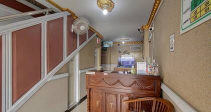 Cozy Double Escape W/ Free WiFi and Parking