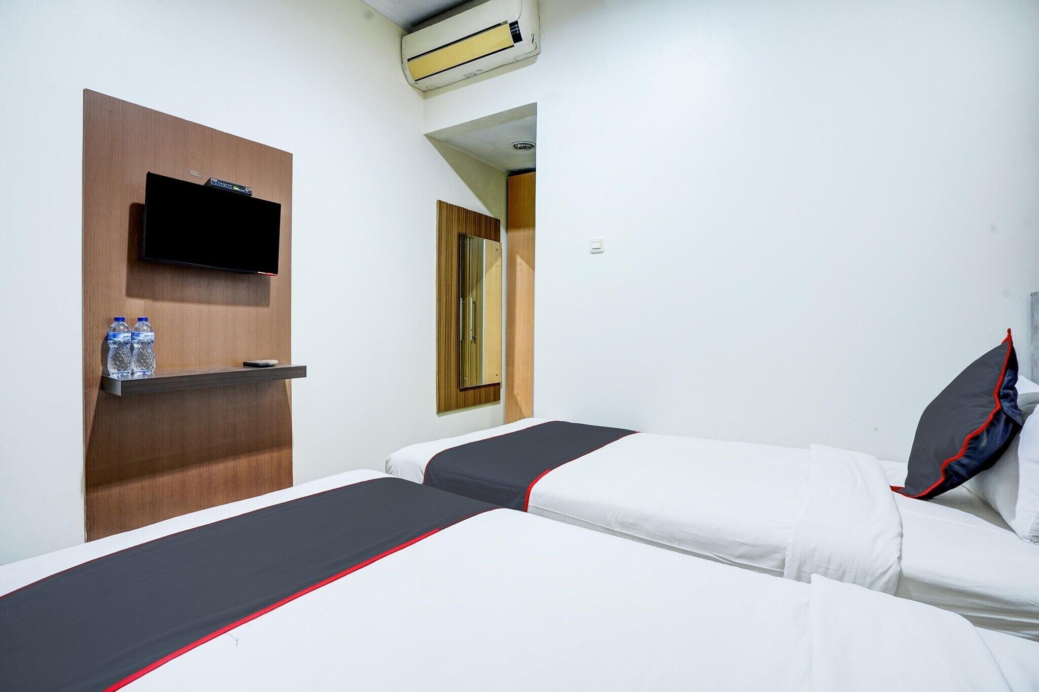 1 quarto, Wi-Fi de cortesia, roupa de cama