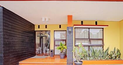 Luxury Deluxe DBL Retreat W/ Free WiFi and Parking