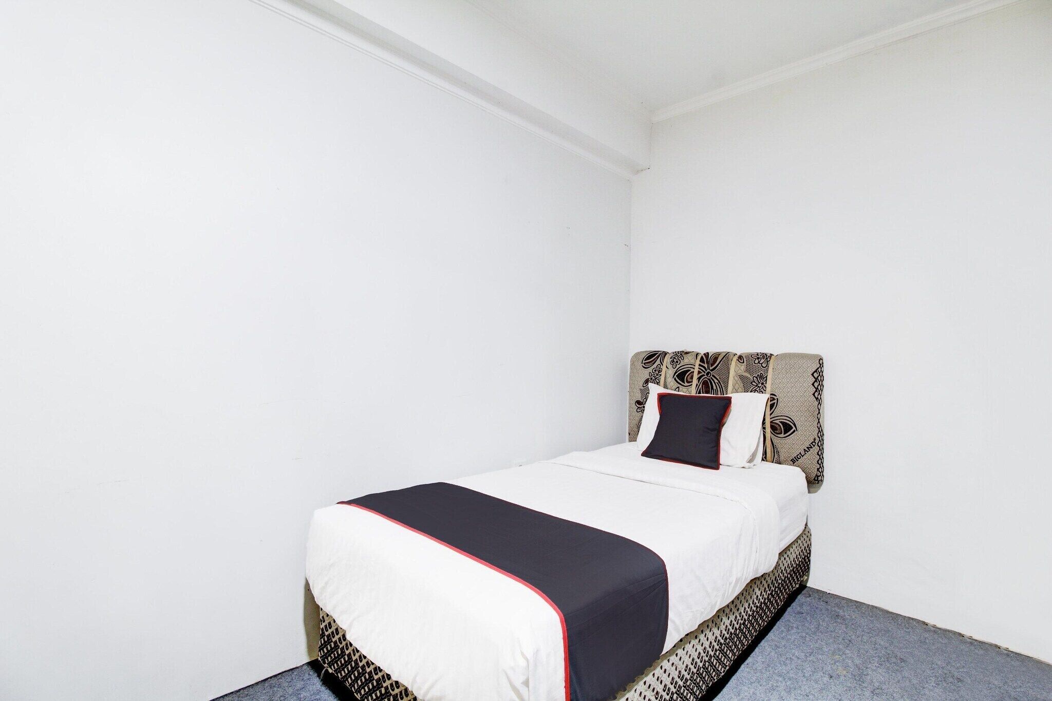 1 chambre, accès au Wi-Fi (inclus), literie fournie